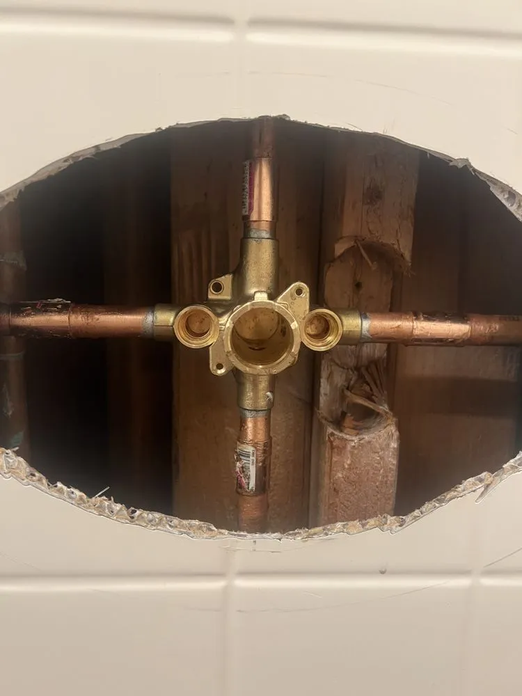 Slide of Cortes plumbing and repairs