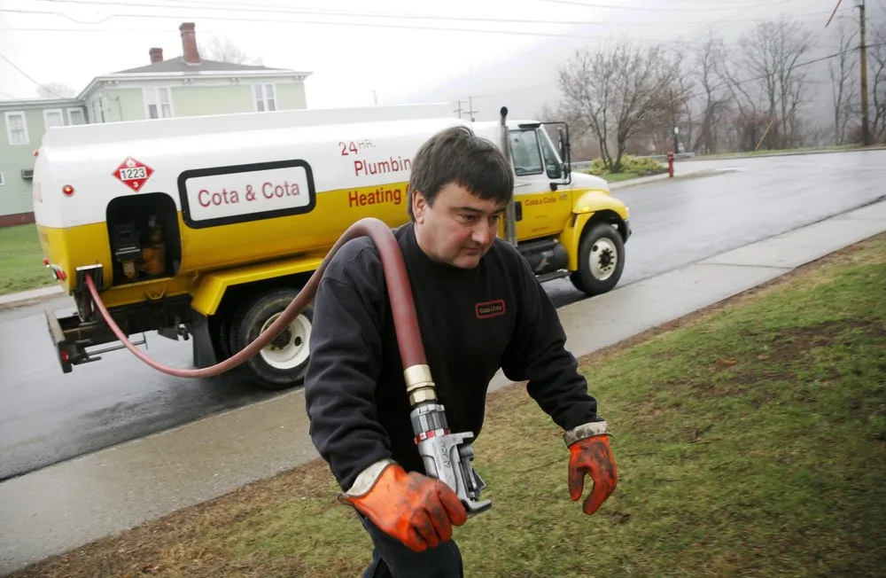 Slide of Cota & Cota