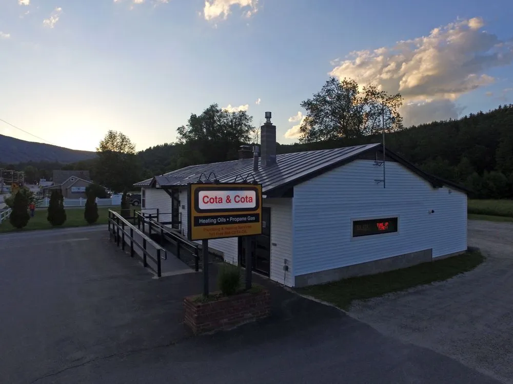 Slide of Cota & Cota