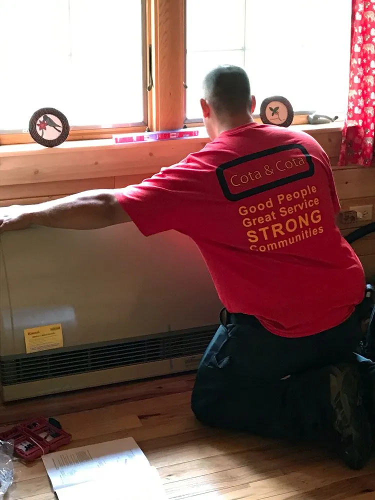 Slide of Cota & Cota