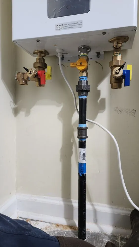 Expert leak detection in Dickson, TN by Coulters Home Services