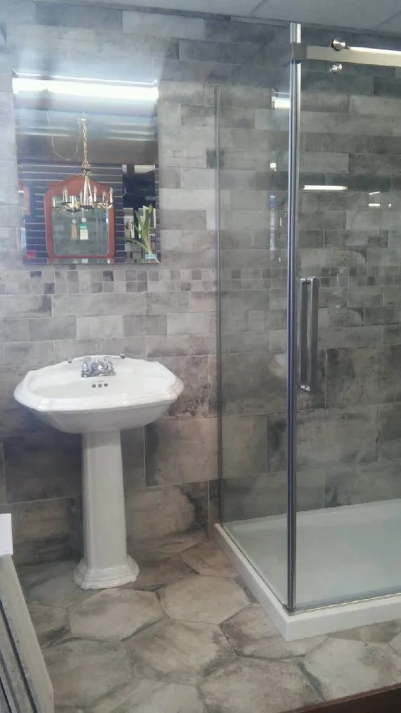 Slide of Country Tile