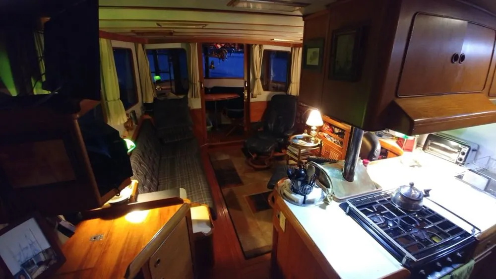 Slide of Courtesy Marine