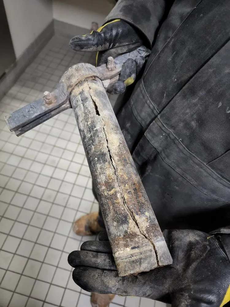 Slide of Coverall Plumbing