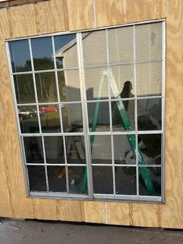 Slide of Cox Handyman