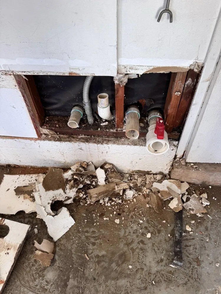 Slide of CPL Cable Pipe & Leak Detection