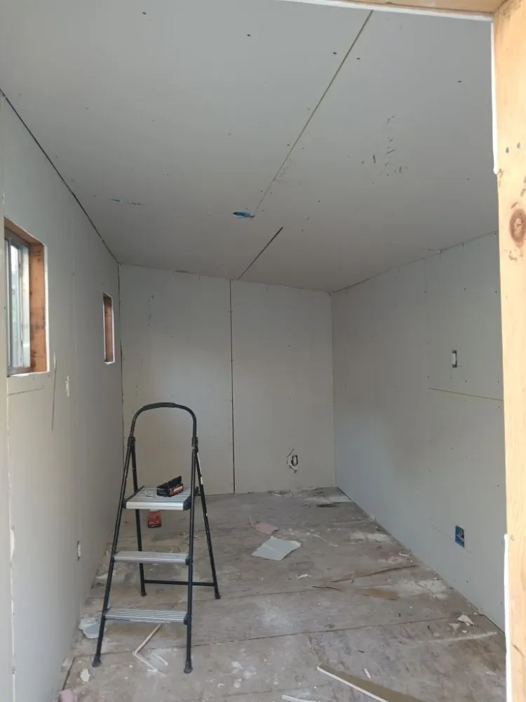 Slide of C&R Handyman Services