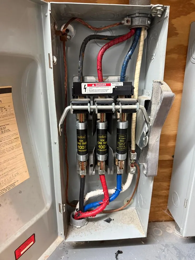 Slide of Crafthub Construction