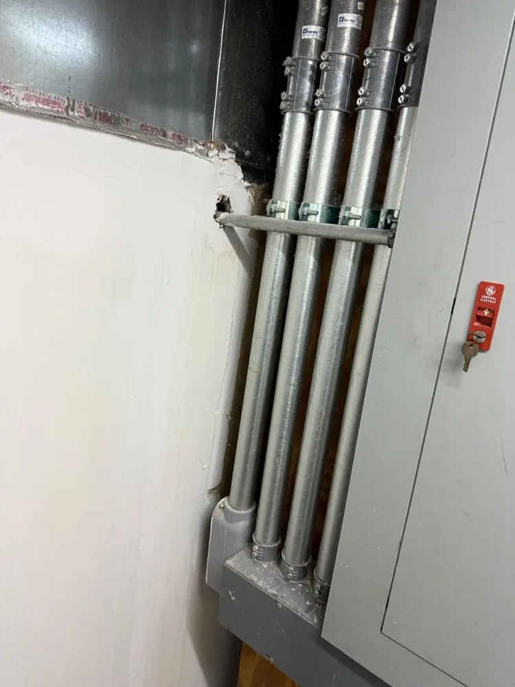 Slide of Crafthub Construction