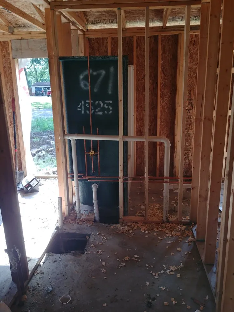 Reliable water heater service experts serving Alhambra, IL - Crawford Plumbing