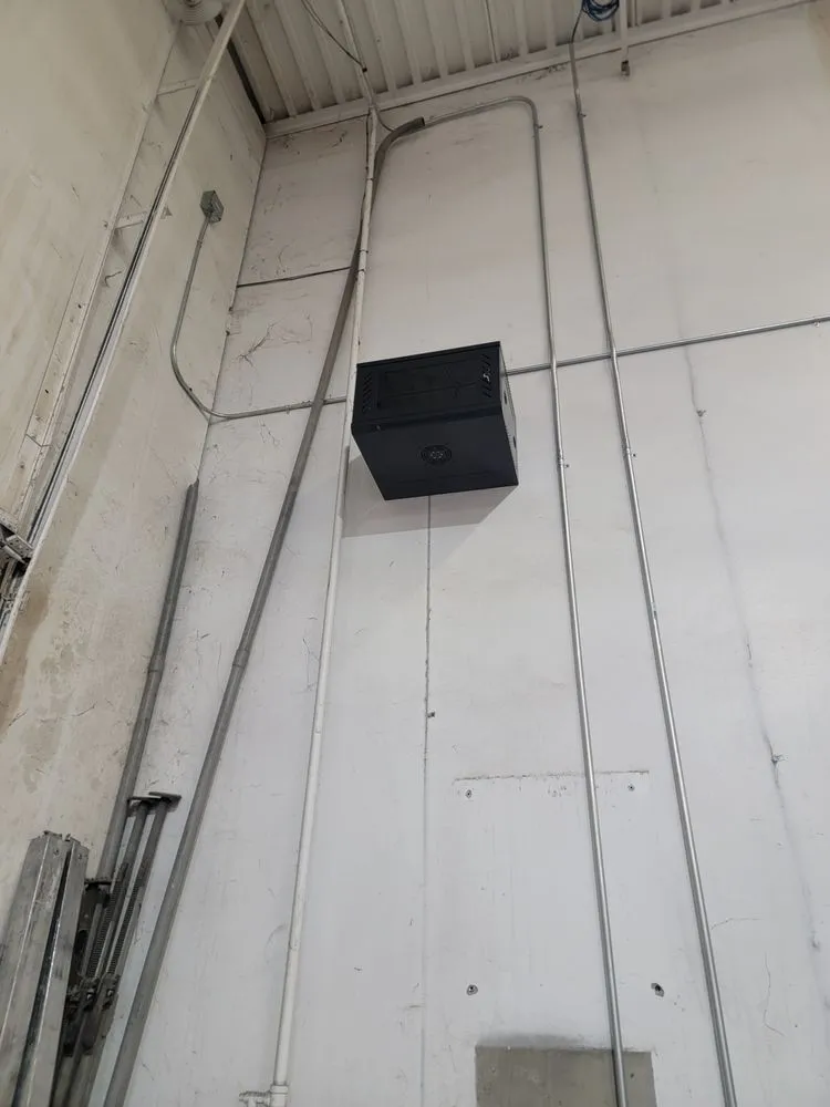 Slide of C.R.C.S. Construction And Warehouse Services