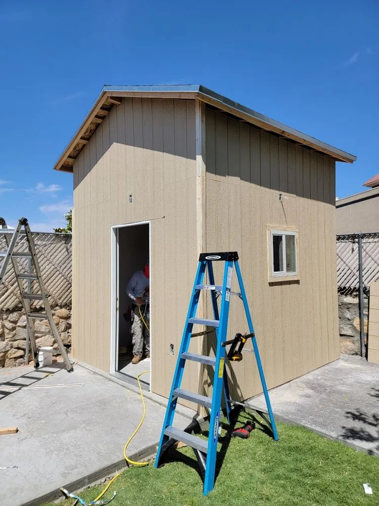 Professional emergency plumbing experts serving El Paso, TX - C.R.C.S. Construction And Warehouse Services