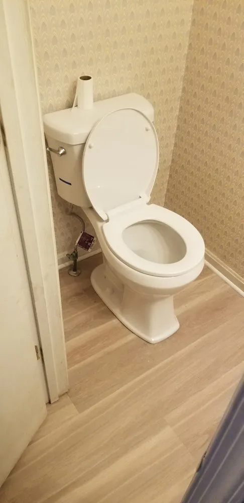 Slide of Cre8tive Solutions Contracting