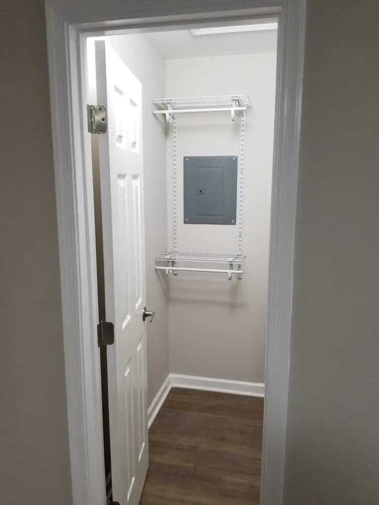 Slide of Cre8tive Solutions Contracting