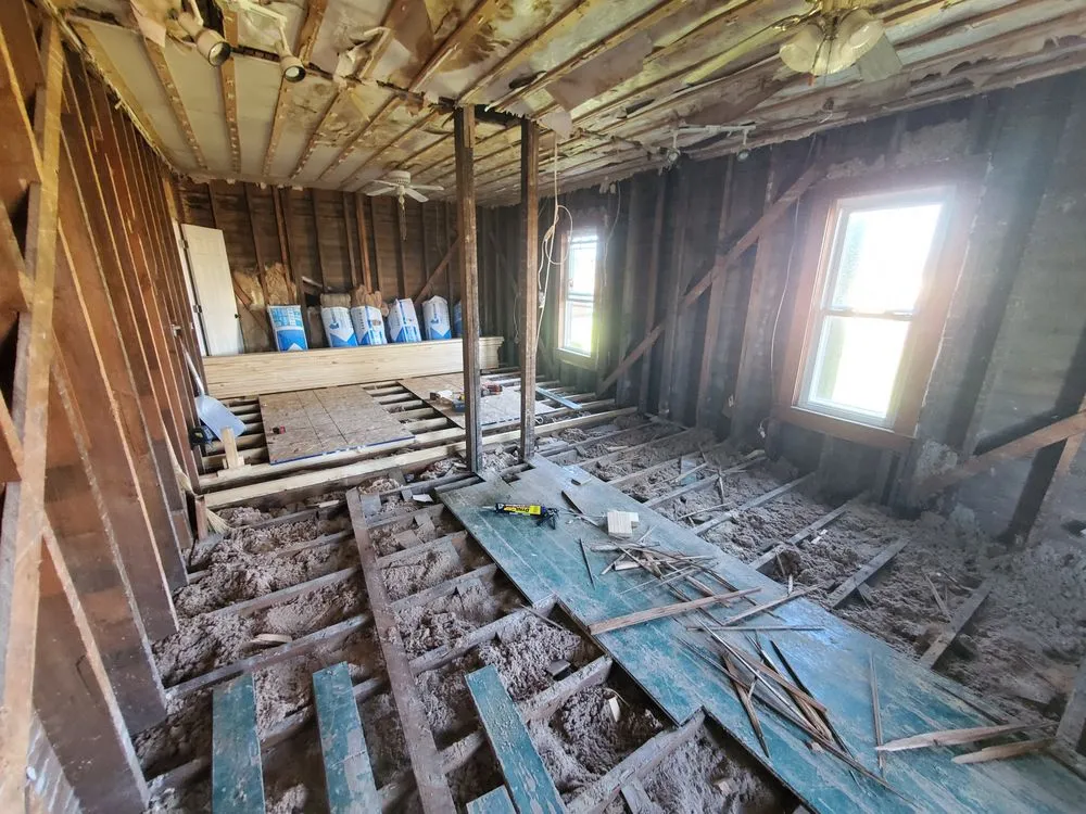 Slide of Croasmun Services