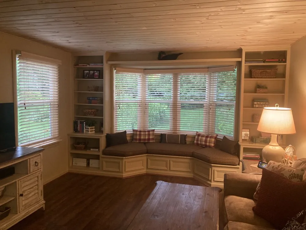 Slide of Crooked Wrench Handyman