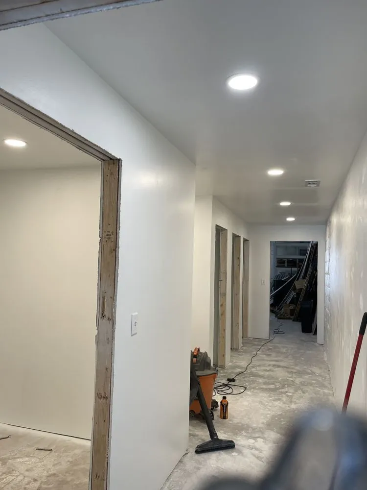 Slide of Crosses Creek Handymen