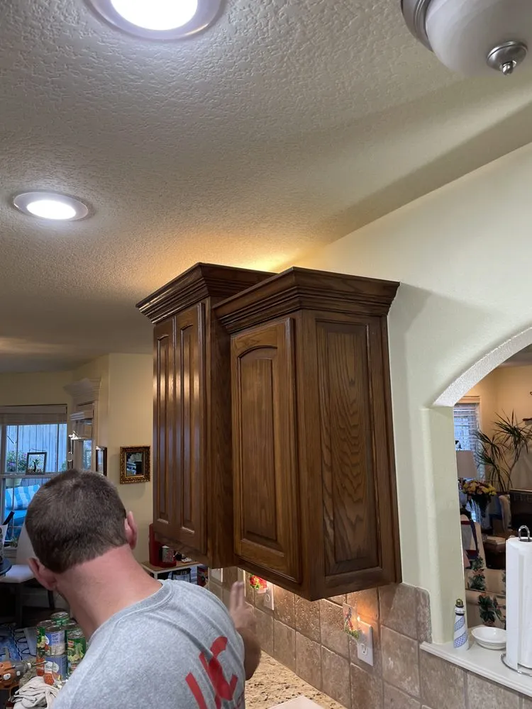 Slide of Crosses Creek Handymen