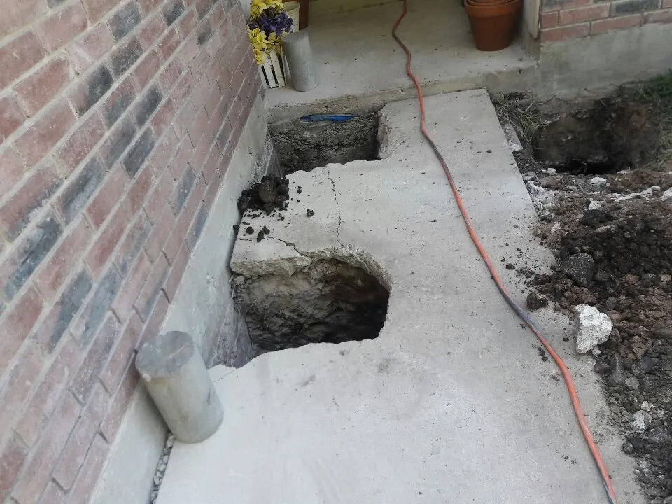 Quality leak detection service in Corpus Christi, TX - Crown Leveling - Corpus Christi