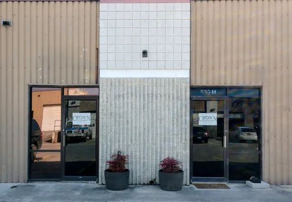 Crown Leveling - New Braunfels Logo