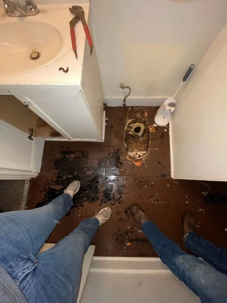 Slide of Crown Plumbing