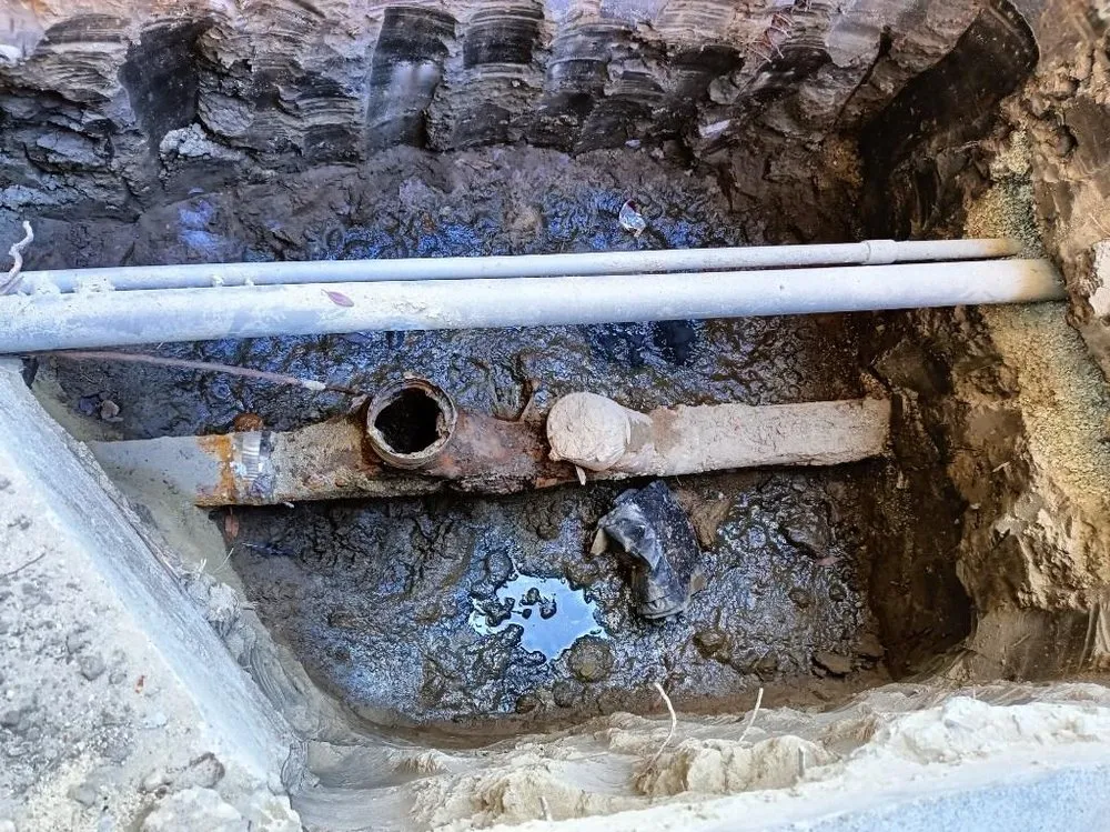 Slide of Crown Plumbing