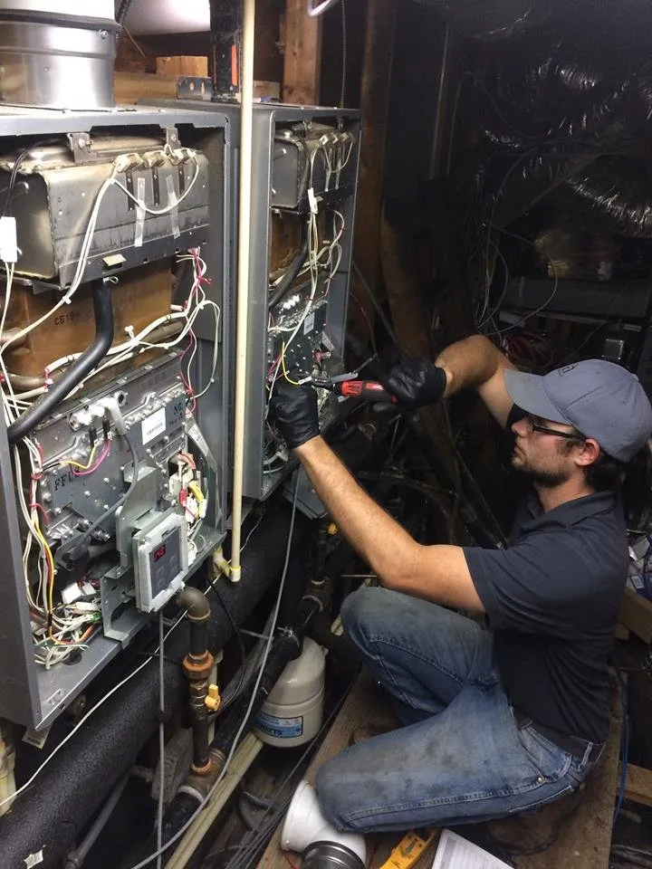 Slide of CTX Plumbing & Electrical