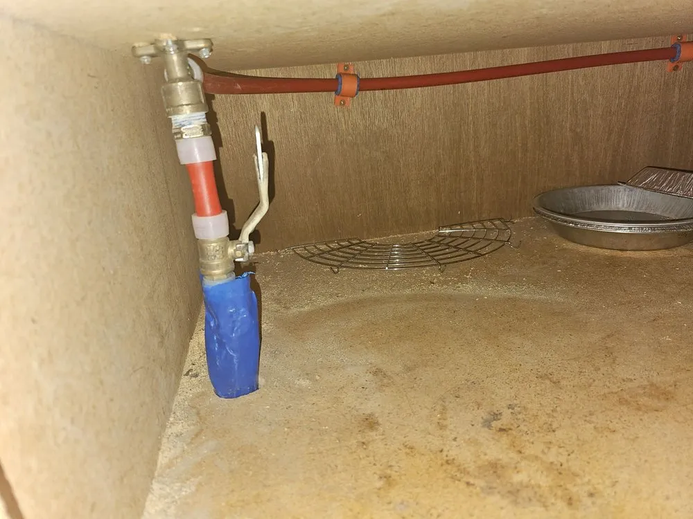 Slide of Curoso Plumbing