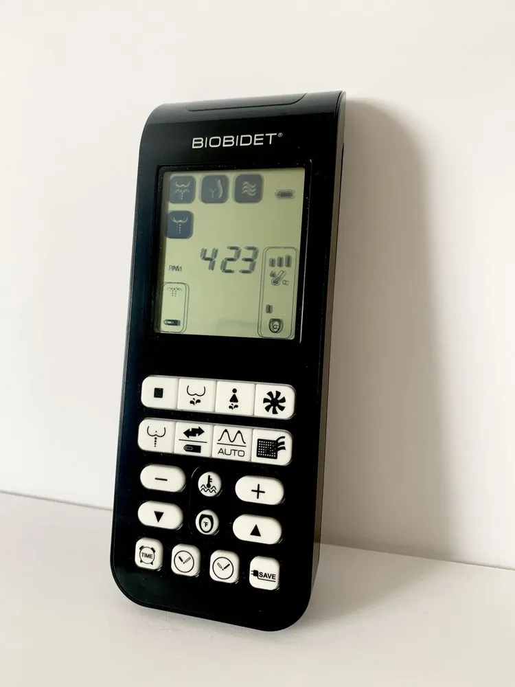 Slide of Curoso Plumbing