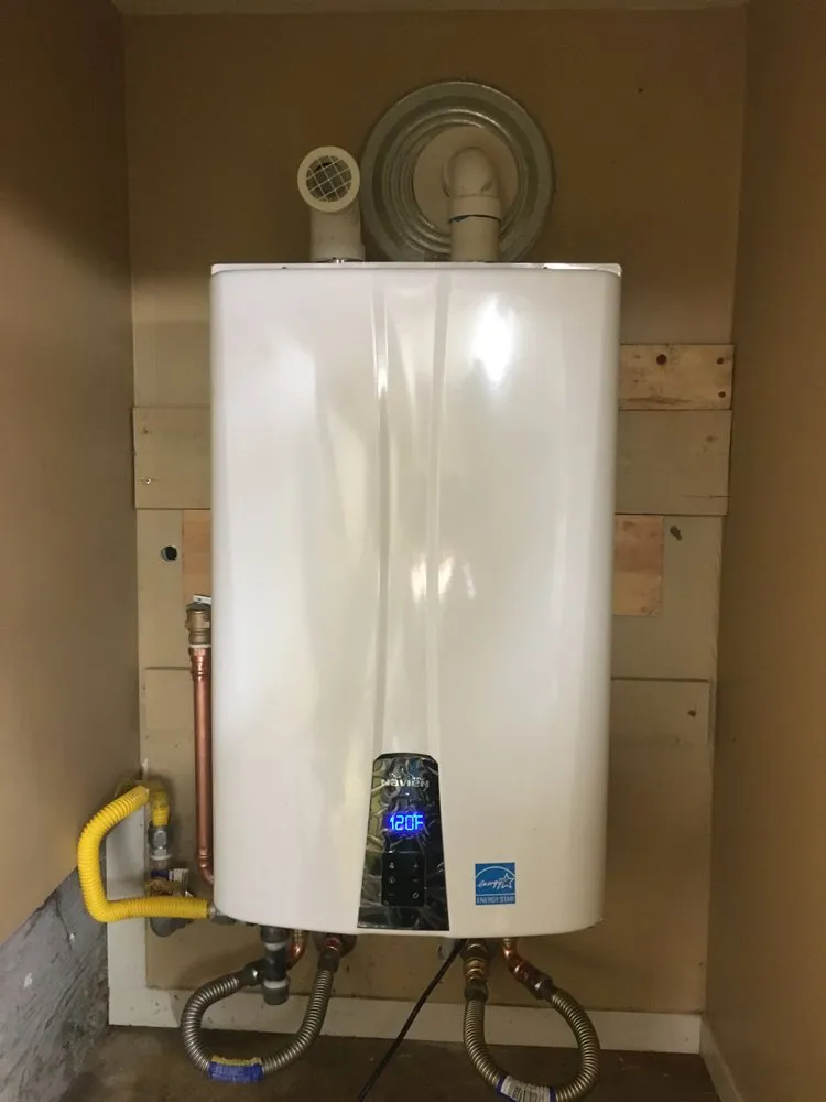 Slide of Curoso Plumbing