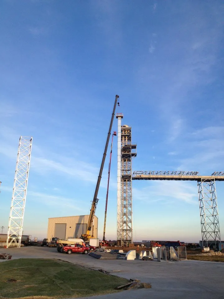 Slide of Curry Construction