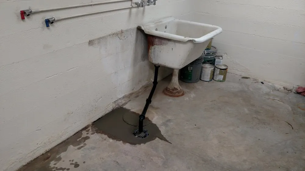 Slide of Curtis Plumbing