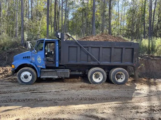 Custom Dirt & Dozer