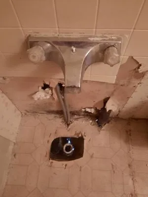 Cut right repair and construction