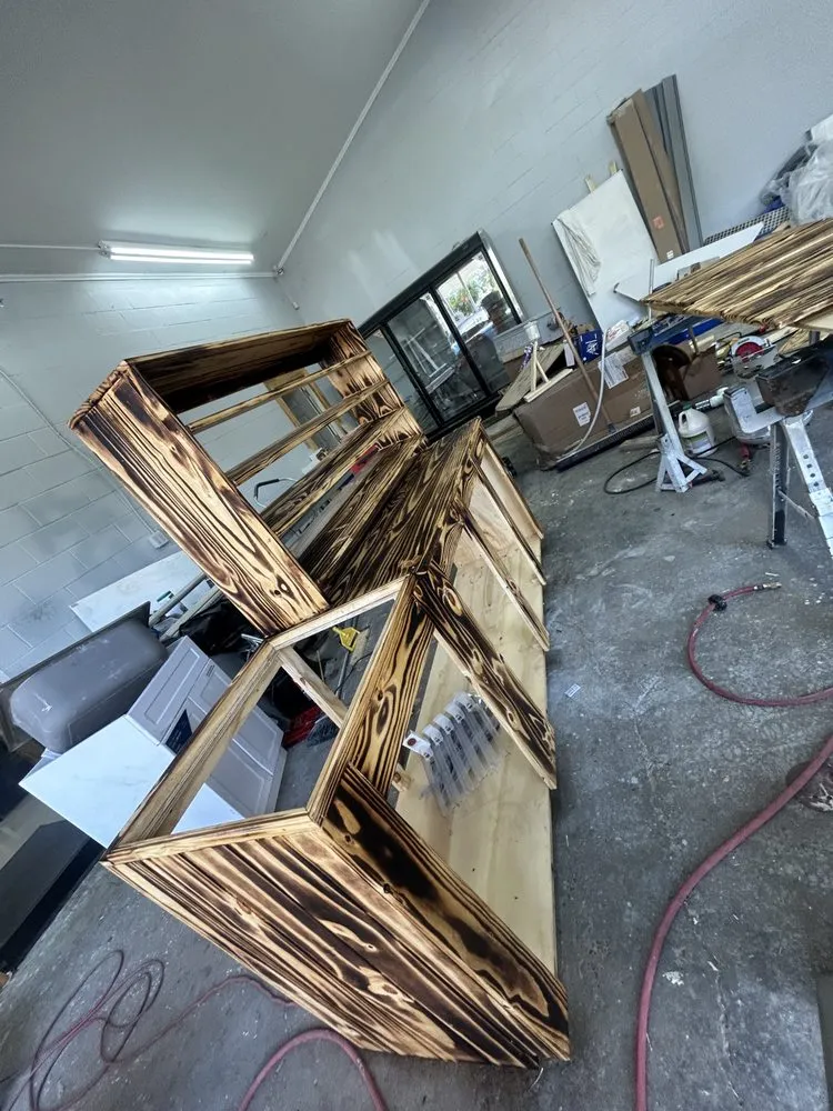 Slide of Cuzzie Home Improvements