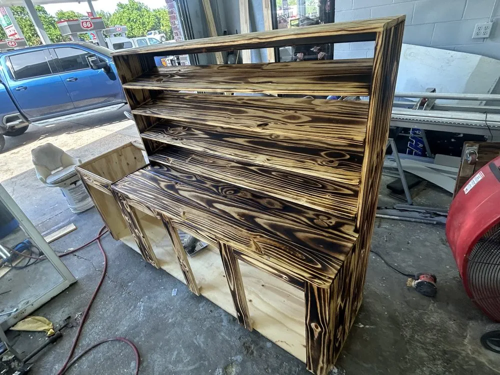 Slide of Cuzzie Home Improvements