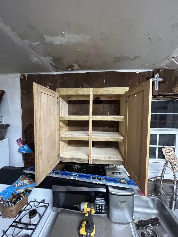 Slide of Cuzzie Home Improvements