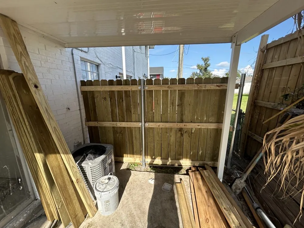 Slide of Cuzzie Home Improvements