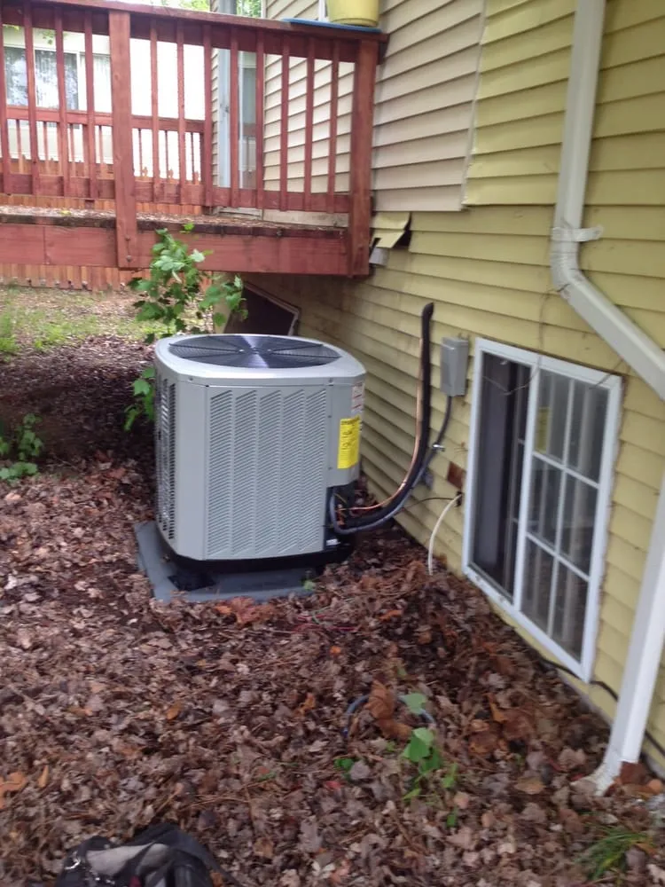 Slide of CW Heating & Air Conditioning