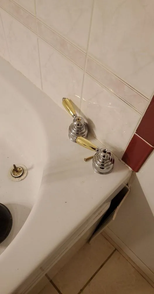 Slide of D & B Plumbing Service