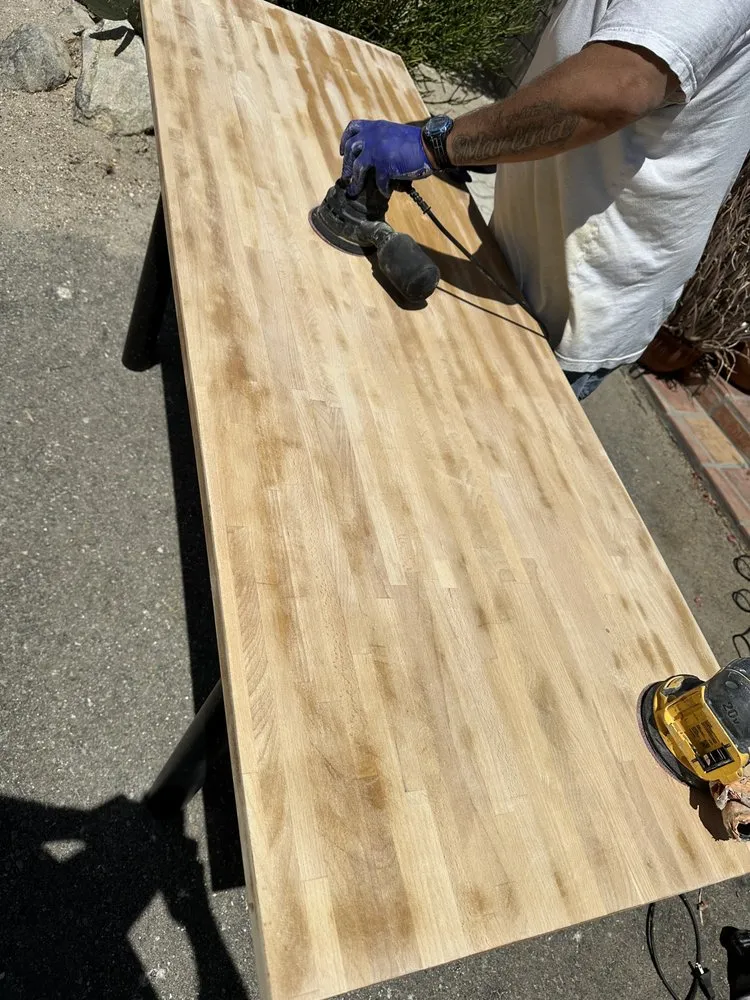 Slide of D & G Handyman Service