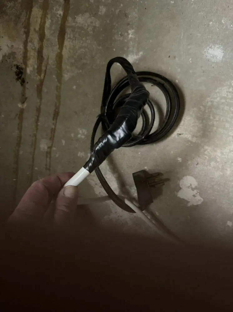 Slide of D & J Home Improvments