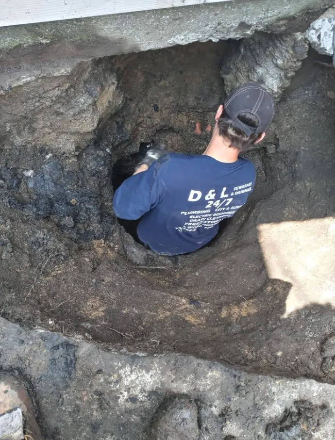 Emergency plumbing repair service in Elmhurst, IL - D & L Sewer Service