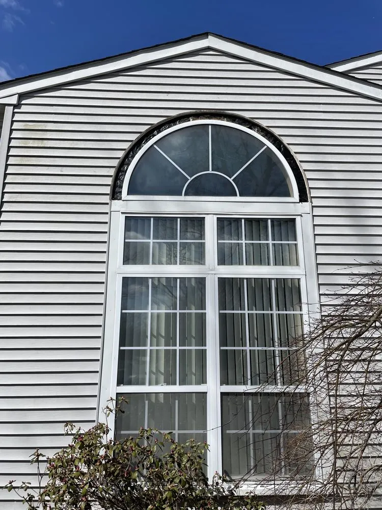 Slide of D & M Home Specialist