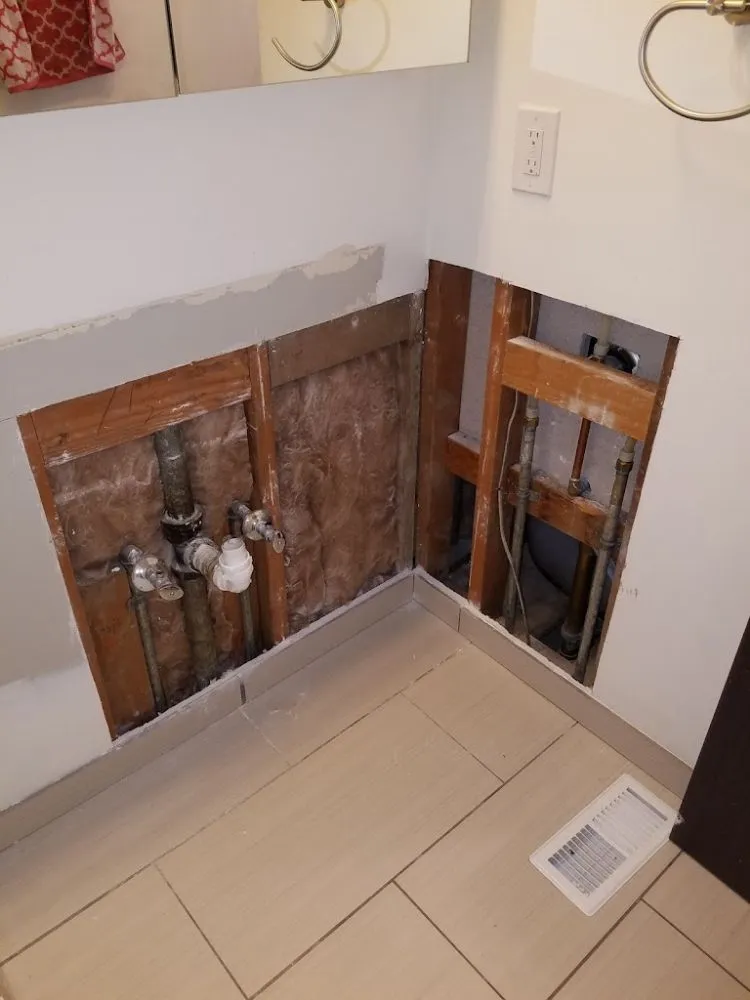 Slide of D & R Plumbing and Remodeling