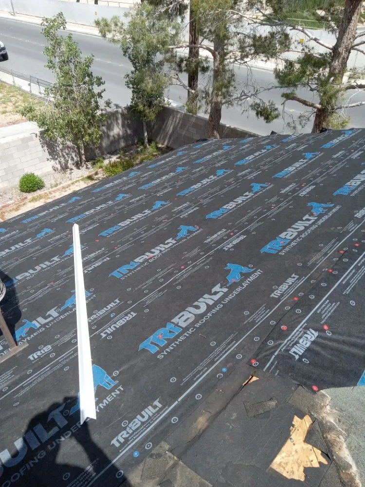 Slide of D-All Trade