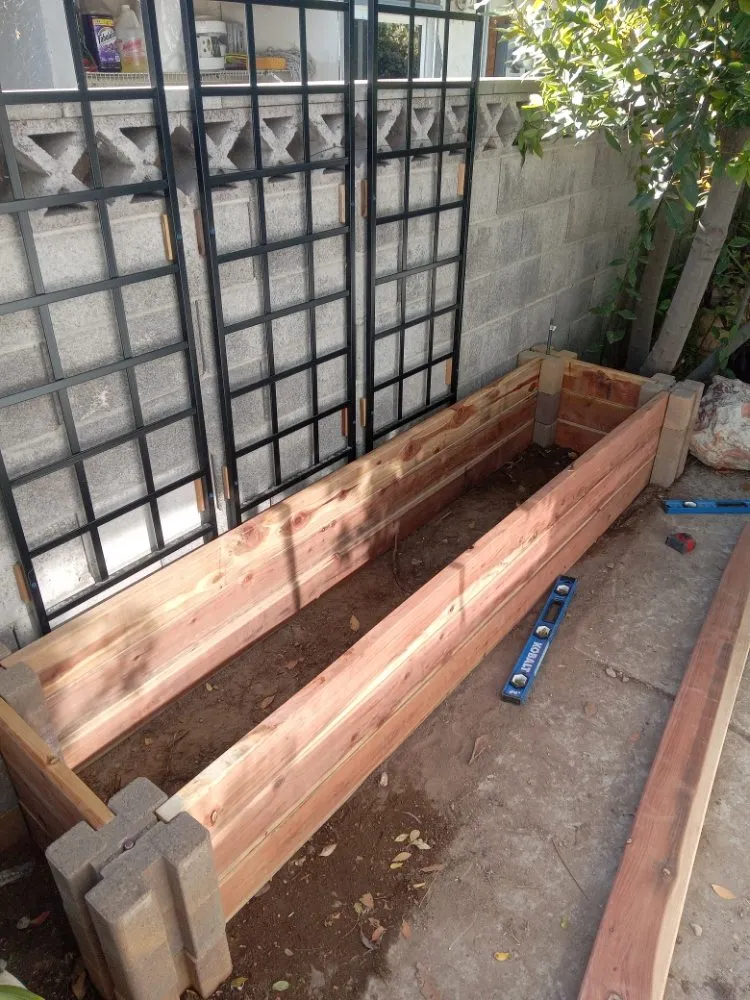 Slide of D-All Trade