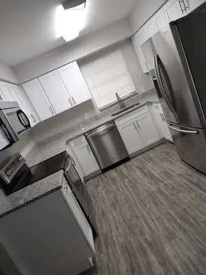 D and S Handyman & Construction Logo