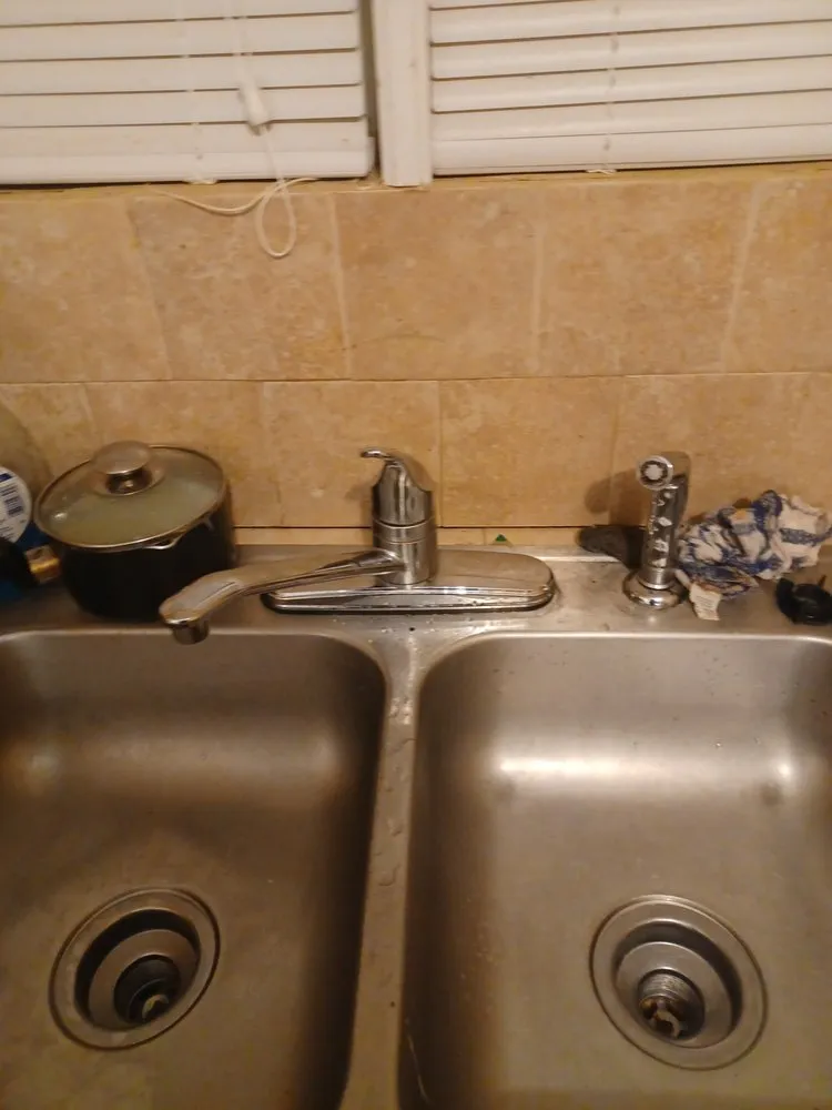 Expert emergency plumbing service in Riverdale, GA - D Best Electrical & Plumbing