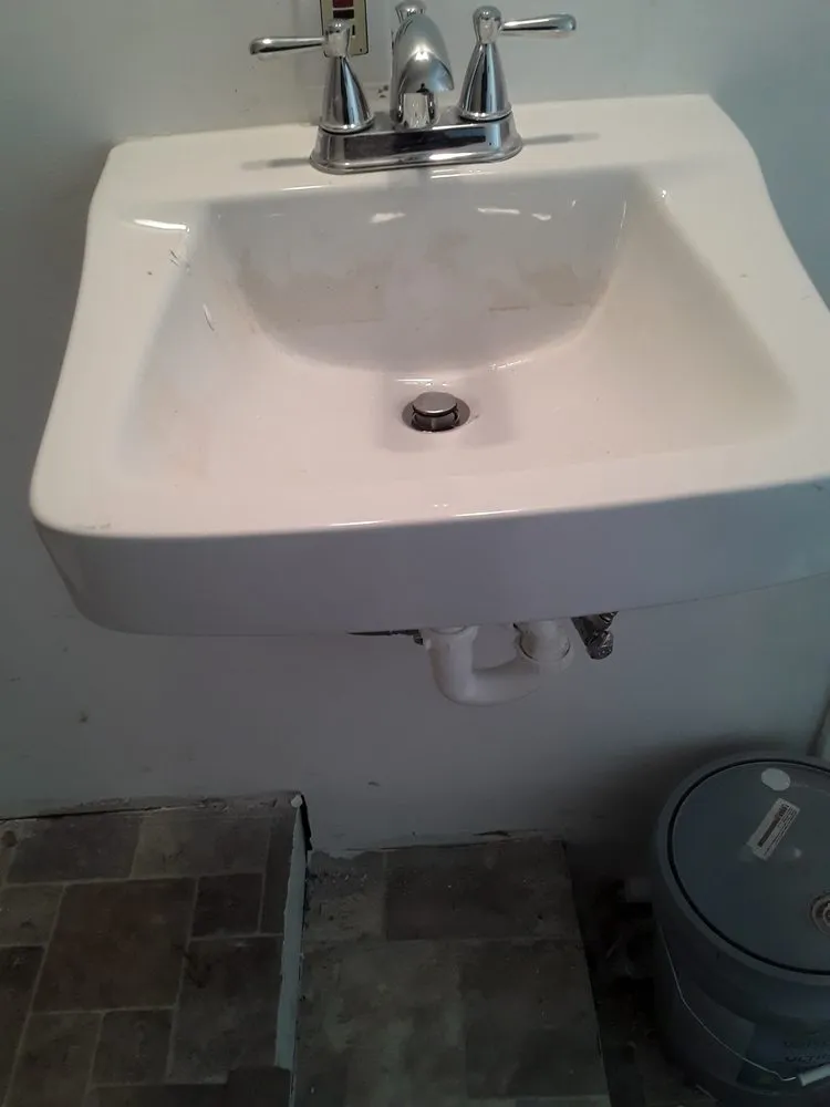 Slide of D Best Plumbing